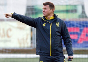 «Днепр-1» готов предложить Руслану Ротаню возглавить команду (30 июня 2022 г.) — Новости футбола