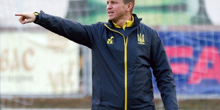 «Днепр-1» готов предложить Руслану Ротаню возглавить команду (30 июня 2022 г.) — Новости футбола