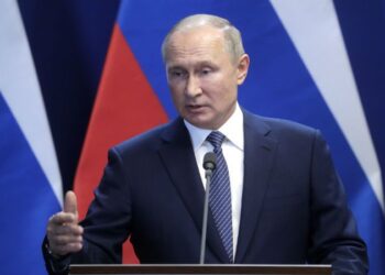 Путін назвав умови для транзиту російського газу через Україну та прямого постачання