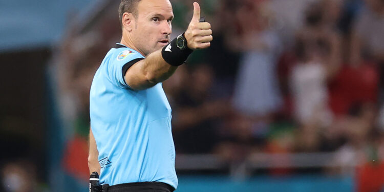 Уэльс — Украина: арбитры. Судья в поле уже судил матчи с участием со сборной Украины, «Динамо» и «Шахтера» (4 июня 2022 г.) — Новости футбола