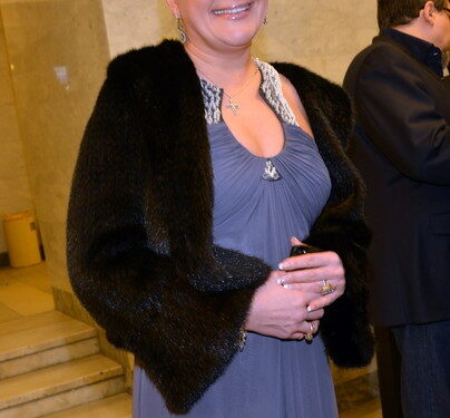 «Это не обезьянье лицо!»: хирург о том, стоит ли делать пластику Анастасии Мельниковой |