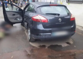 Грабители сорвали с женщины цепочку, а деньги потратили на наркотики