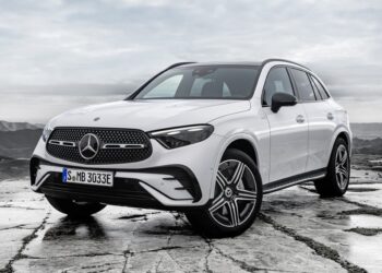 Mercedes-Benz GLC нового поколения: только гибридная «начинка» и салон как у С-Class — АВТО НОВОСТИ