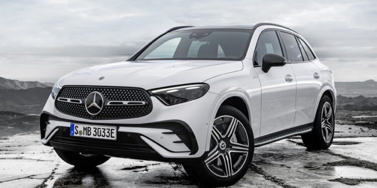 Mercedes-Benz GLC нового поколения: только гибридная «начинка» и салон как у С-Class — АВТО НОВОСТИ