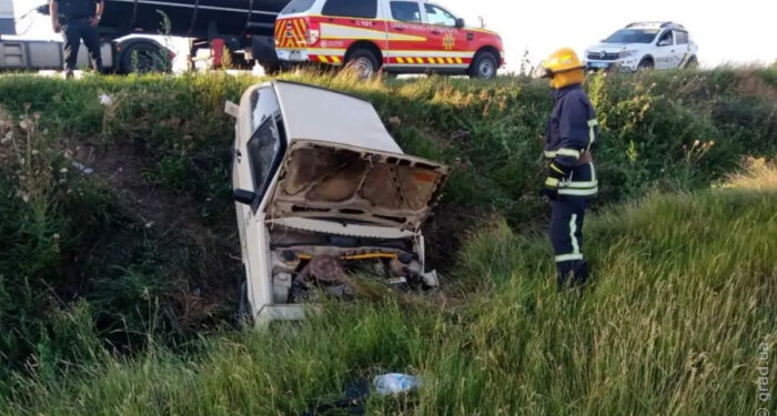 На трассе Одесса-Рени автомобиль слетел в кювет