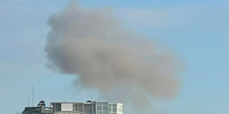 Пятый месяц полномасштабной войны начался с «прилетов» по Киеву. Оккупанты продвинулись возле Бахмута и пытаются вернуть утраченные позиции на юге.