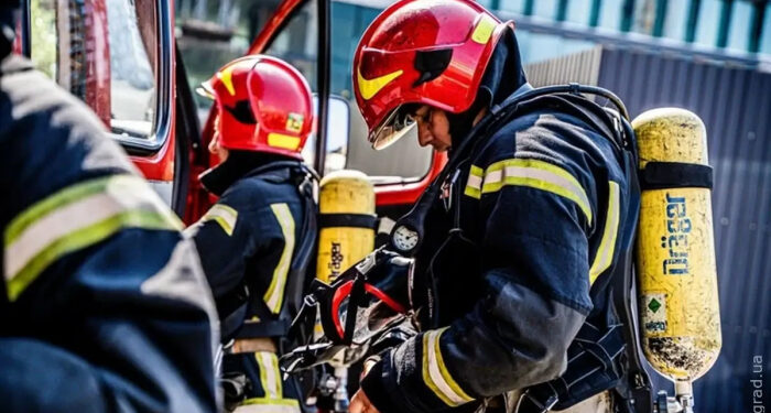 Пожар на Таирова: горел торговый киоск