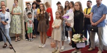 Репортаж з виставки заслуженого художника України Івана Шишмана та його доньки Злати Шишман