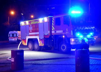 В Киевском районе ночью горело СТО