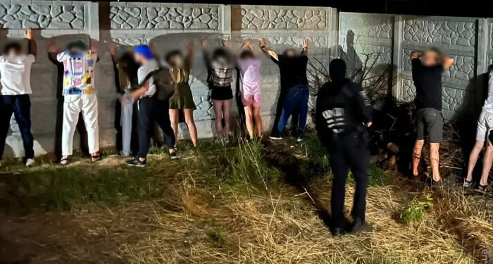 В Одесской области задержали организаторов и участников нарковечеринки
