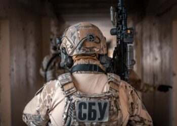 СБУ затримала зрадницю, яка «здавала» у Ворзелі українських захисників