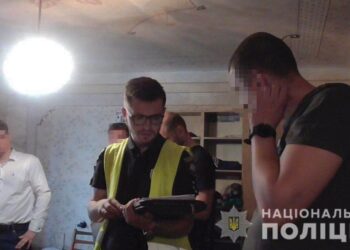 У Києві затримано хакера, який блокував персональні комп’ютери та вимагав гроші. ФОТО | Кримінальні новини