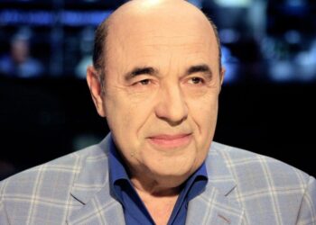 Рабинович: Зеленському не потрібно намагатися проводити свої закони через Раду