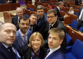 Росія повернулася до ПАРЄ: Україна тимчасово зупинила роботу в асамблеї в знак протесту