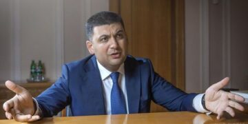 Гройсман оголосив олігархів надбанням української держави і що немає сенсу їх гнобити