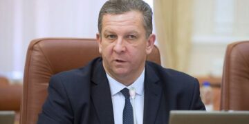Рева повідомив, коли українцям піднімуть тарифи на опалення і гарячу воду
