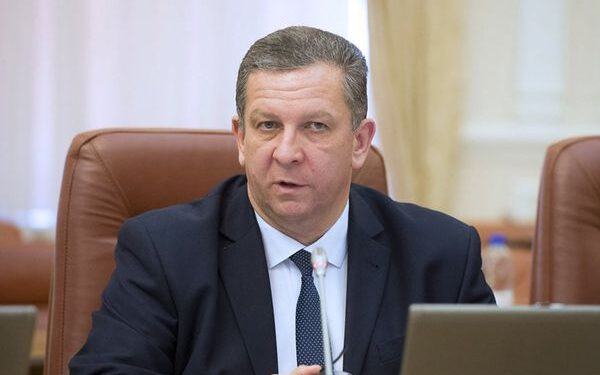 Рева повідомив, коли українцям піднімуть тарифи на опалення і гарячу воду