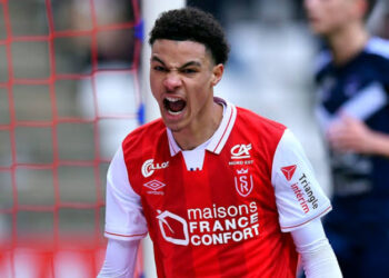 ПСЖ договорился о трансфере французского нападающего (16 июля 2022 г.) — Новости футбола