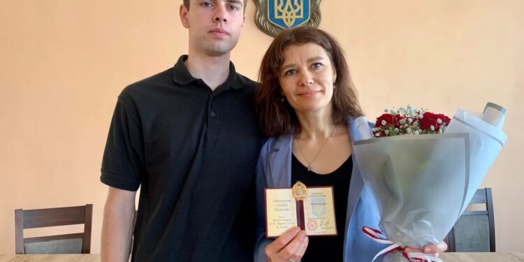 Червоноградці Любові Мартинюк присвоєно почесне звання «Мати-Героїня» – Новини Львова та області