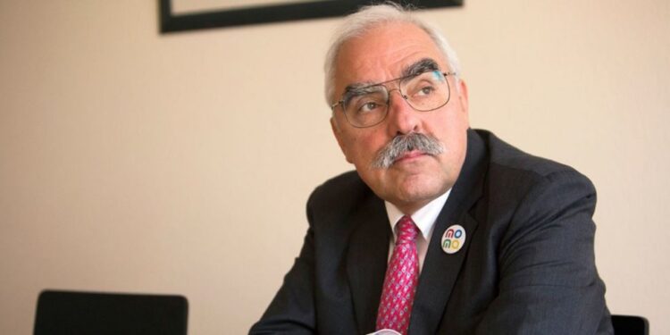 Колишній угорський міністр фінансів Лайош Бокрош підтримав Україну