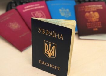 У Зеленського розповіли, хто зможе отримати подвійне громадянство