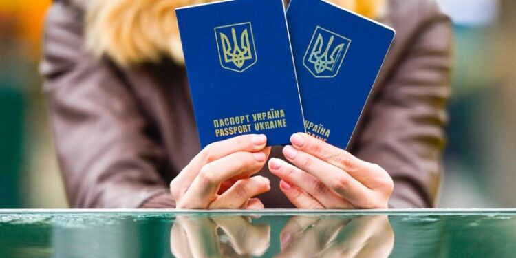 Кабмін ввів безвізовий режим ще з однією країною Карибського басейну — Домінікою