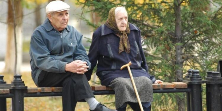 У Пенсійному фонді розповіли про умови виходу на пенсію в Україні