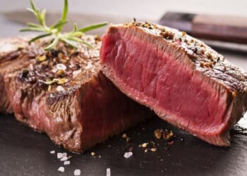 Ученые рассказали, чем опасно регулярное потребление красного мяса