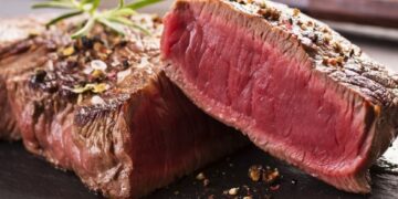 Ученые рассказали, чем опасно регулярное потребление красного мяса