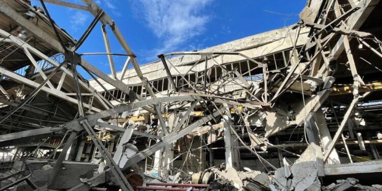 Чотирнадцять поранених після ракетного удару по Запоріжжю, — розпочато провадження | Кримінальні новини