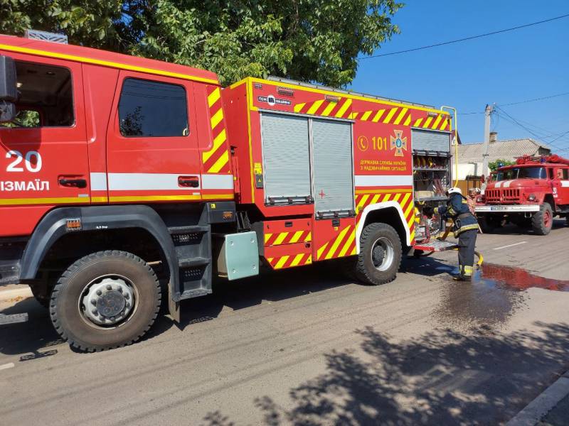 На улице Ярослава Мудрого в Измаиле сгорел автомобиль - Город 24