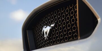 Новый Ford Mustang покажут в сентябре: моторы V8 сохранятся — АВТО НОВОСТИ