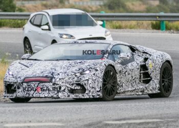 Преемника Lamborghini Aventador поймали на дорожных тестах за пределами автодрома — АВТО НОВОСТИ