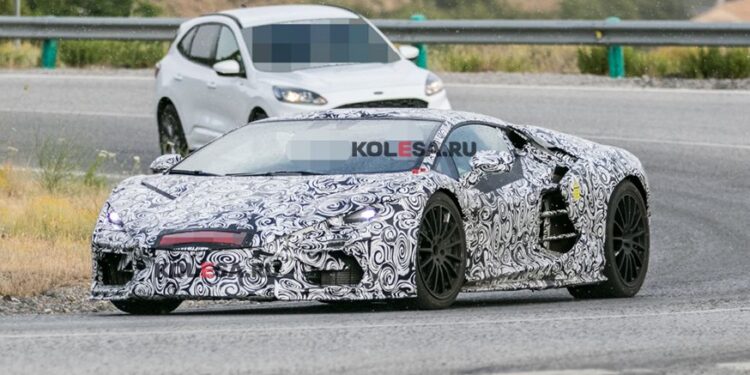 Преемника Lamborghini Aventador поймали на дорожных тестах за пределами автодрома — АВТО НОВОСТИ