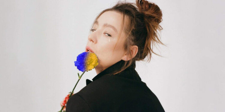 Співачка Даша Суворова присвячує концерт дружинам українських військових |