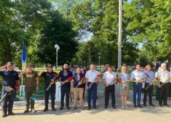 В Измаиле в День Конституции Украины прошел торжественный митинг (ФОТО) —