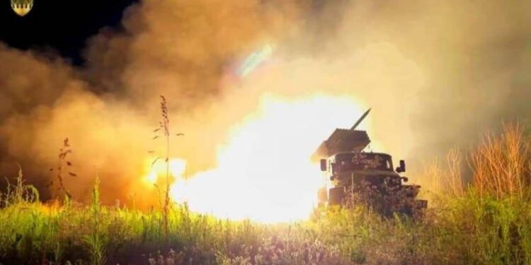 В Луганской области уничтожены склады с боеприпасами