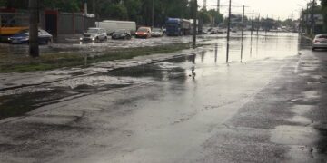 В Одессе масштабный дождь привел к затоплениям | Одеський Монітор