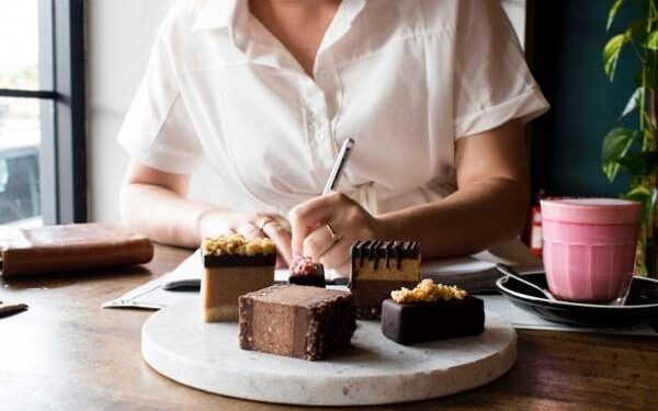 В Одессе — вспышка острой кишечной инфекции: причина — тирамису из супермаркета