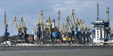 В Стамбуле анонсировали четырехстороннюю встречу по поводу вывоза зерна из заблокированных украинских портов