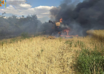 В Запорожской области комбайн подорвался на противотанковой мине