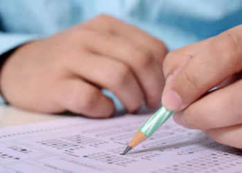 Вступительная кампания: началась регистрация на дополнительную сессию мультипредметного теста