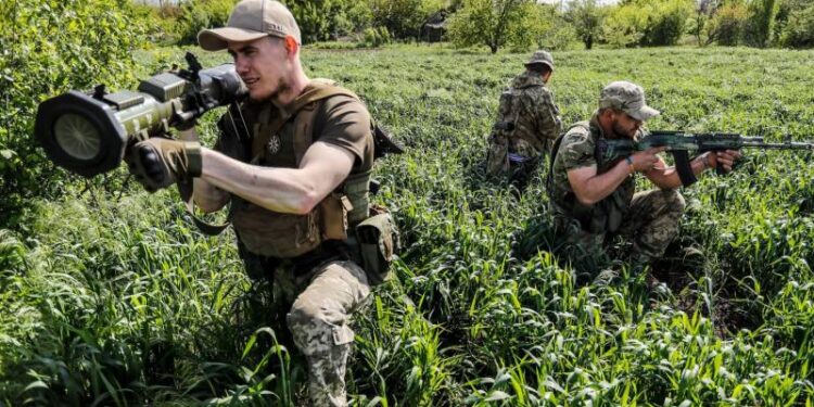 Зеленский приказал освободить оккупированные регионы юга Украины, — Резников