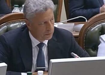 Бойко запропонував Раді підтримати президента і мирні ініціативи