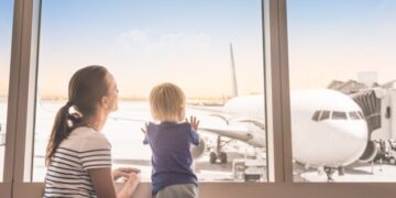 З травня в Україну повернулися 30 тисяч дітей шкільного віку — Шкарлет
