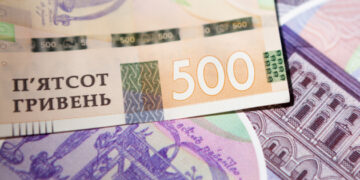 Виплати нададуть ще 153 звільненим з полону українцям та тим, хто досі в неволі