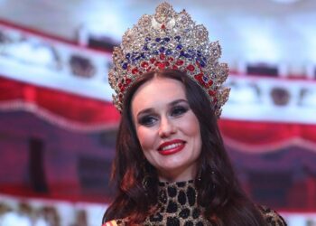 40-летняя мать троих детей Нина Банная взяла титул «Миссис Россия 2022» |