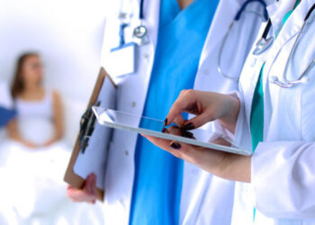 Как попасть на прием к семейному врачу во время войны: в Нацслужбе здоровья дали советы