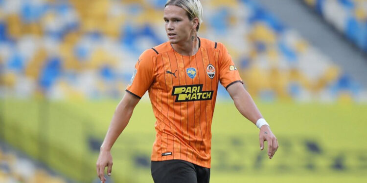 Мудрик согласовал с «Арсеналом» контракт до 2027 года (31 августа 2022 г.) — Новости футбола