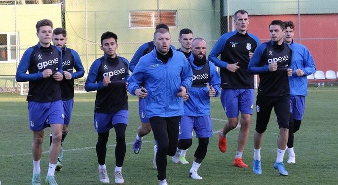 Футбол. Володими ГЕНIНСОН: «Якщо через три тури не буде домовленості щодо пулу, то матчі Чорноморця не транслюватимуться»